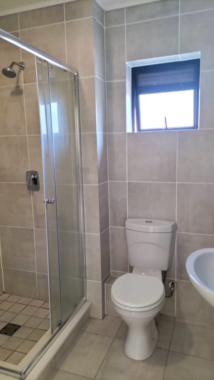  Bedroom Property for Sale in Gordons Bay Central Western Cape